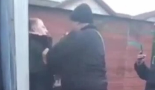 Зрелищни ВИДЕА от мобилизацията в Украйна как ловят мъже по улиците 