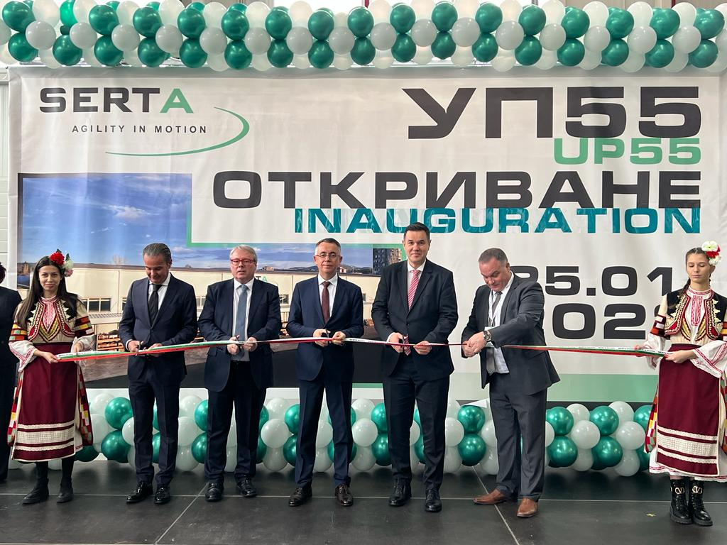 Министър Никола Стоянов откри инвестиция за 15 млн. лв., която разкрива нови 100 работни места в Кърджали