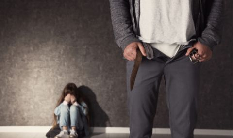 Закопчаха даскал по математика в Асеновград за секс афера с 14-г. ученичка! ВИДЕО