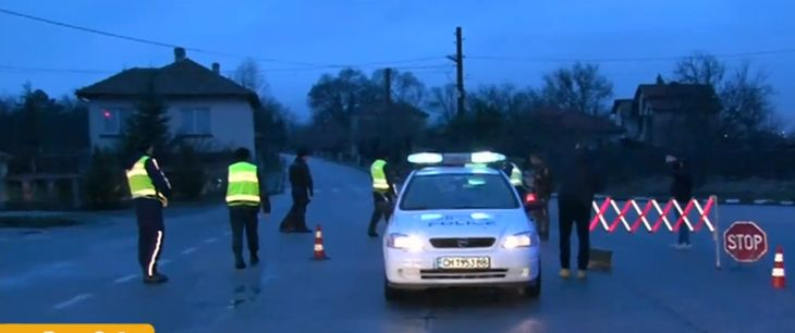  Акция в Сливенско, жандармерия и полиция тарашат наред, има арести! ВИДЕО