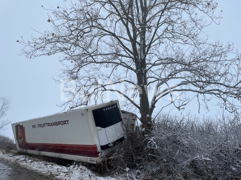 Невиждана каскада във Врачанско, шофьорите не вярват на очите си СНИМКИ
