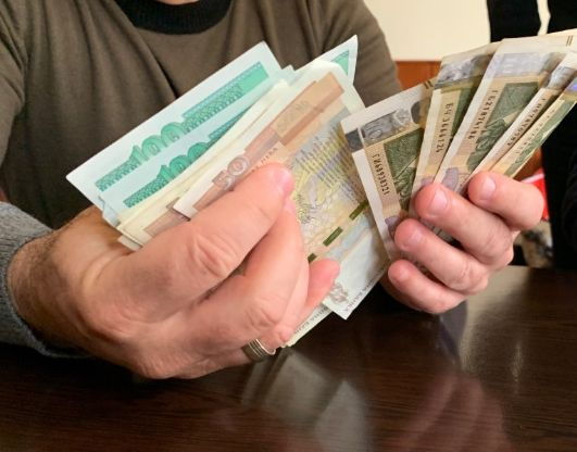 Румънец ужили куп родни касиерки по нагла схема и ето какво му се случи 