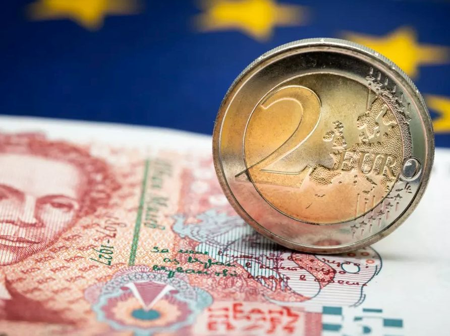 Доклад на Fitch с една лоша и една много добра новина за българския лев