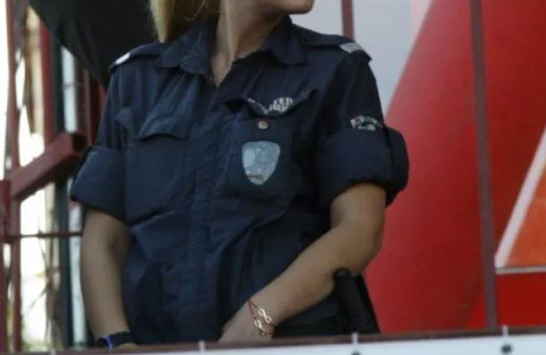 Спипаха млада полицайка от столично районно в голяма издънка 