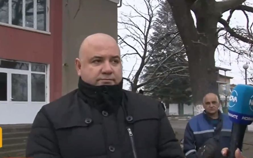 Кметът, изловил мигранти: Бяха изнемощели, изкаляни, дете показа ужасни рани ВИДЕО