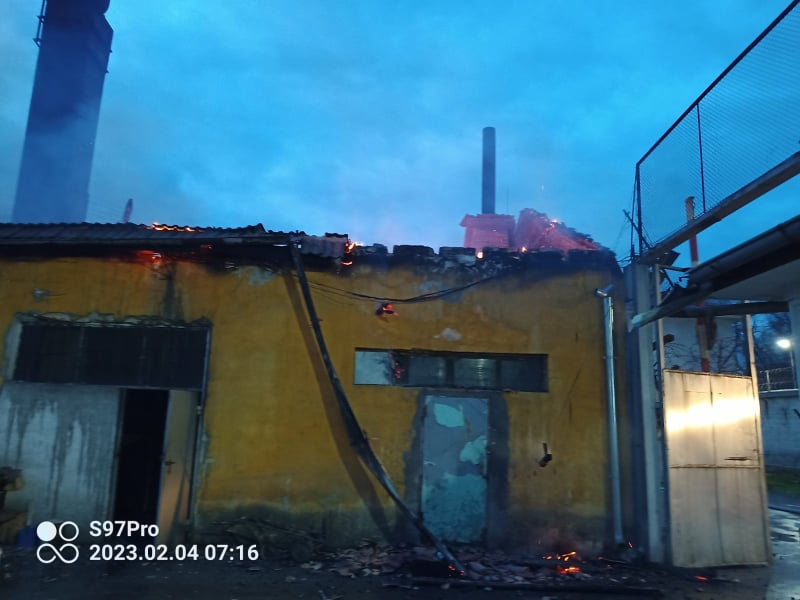 ЕКСКЛУЗИВНО: Смразяващи подробности за огнения ад в затвора в Пловдив СНИМКИ
