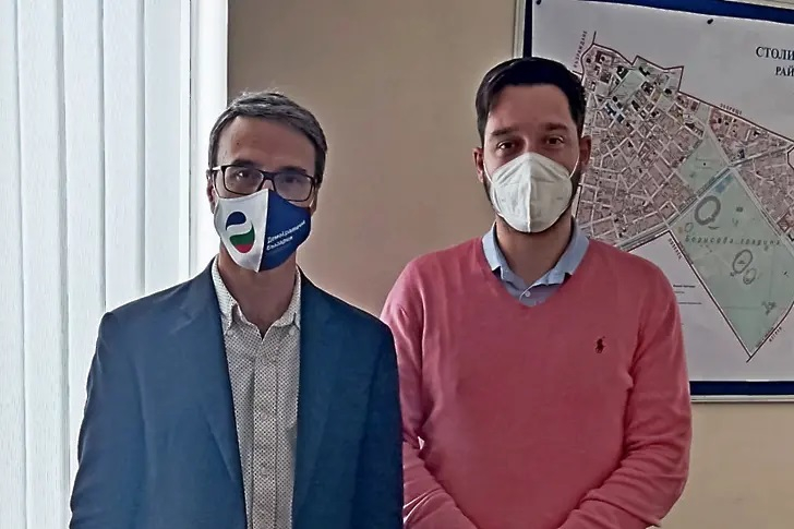Предизборно: Борис Бонев и Трайчо Трайков се хванаха за гушите в интернет 