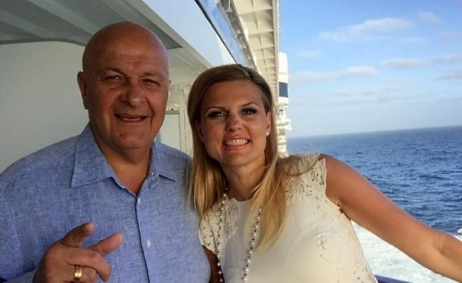 Ще ви се скъса сърцето: Вдовицата на Шарлопов разплака мрежата с тази СНИМКА на милионера