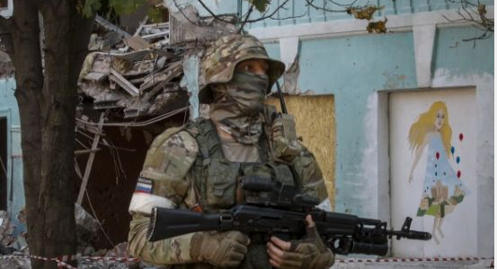 Прочути наши дипломати казаха 3 варианта за край на войната в Украйна и какво ще последва