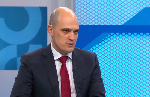 Бащата на Кирил Петков ходил на държавни разноски в Турция, за да... ВИДЕО