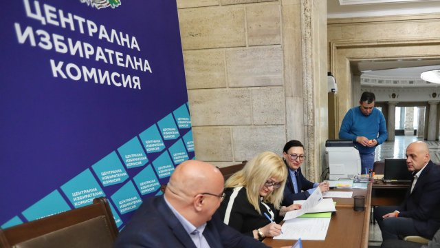 Изборите на 2 април: Изтича срокът за регистрация на инициативните комитети
