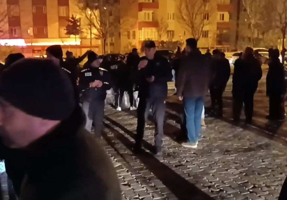 Паника заля Хатай след новите мощни земетресения, започнаха да броят труповете ВИДЕО 