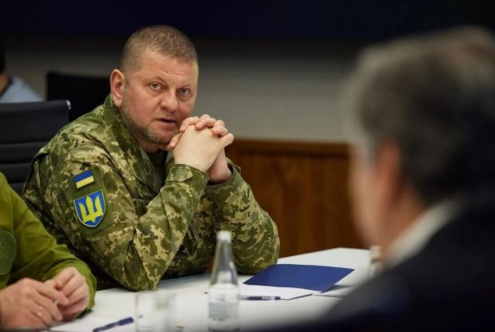 Харесват ли Залужни украинците? 