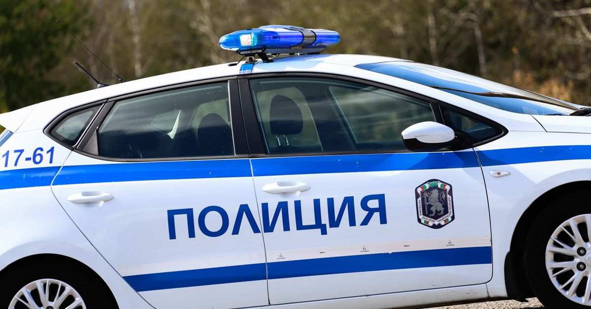 Поредно изтъпление на пиян полицай, ето какво направил с младата си приятелка 