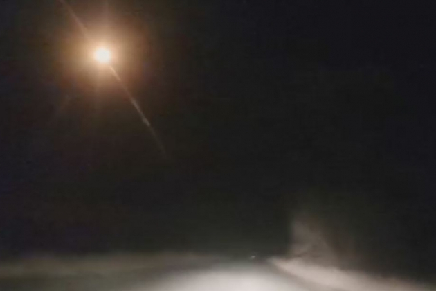 ВИДЕО от войната: Руското ПВО отразява удари с HIMARS по Макеевка и Донецк