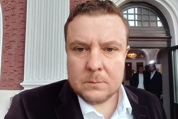 Васил Драганов люби колежка от "Столичани в повече" след развода с Андреа 