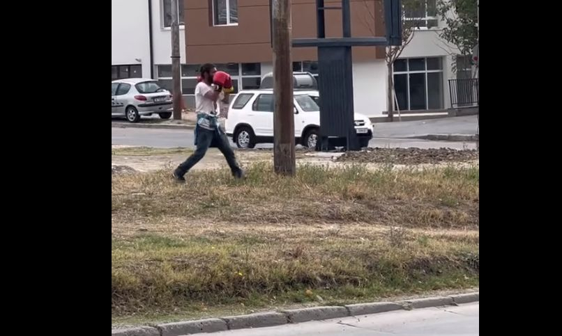 Роки от Варна запретна ръкави и превъртя брояча в мрежата ВИДЕО