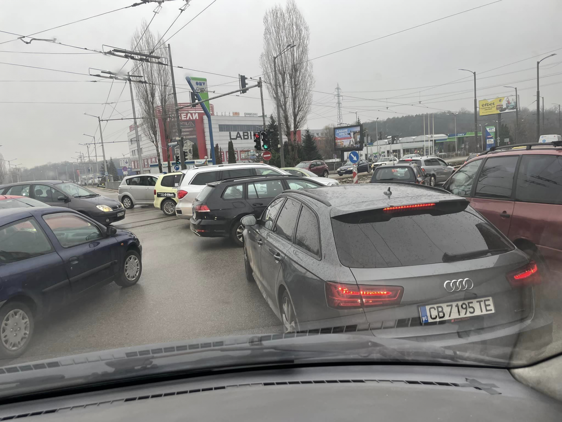 Всички шофьори са в шок: Това Бангладеш ли е или София? СНИМКИ