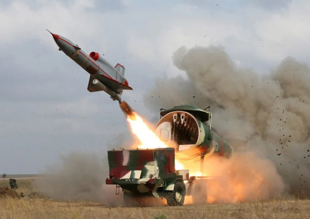 Украински боен дрон атакува станция на Газпром в Подмосковието СНИМКИ