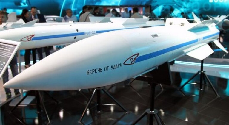 Military Watch: Изтребителите Су-57 на ВКС на Русия свалят един след друг украински самолети с ракети Р-37М 
