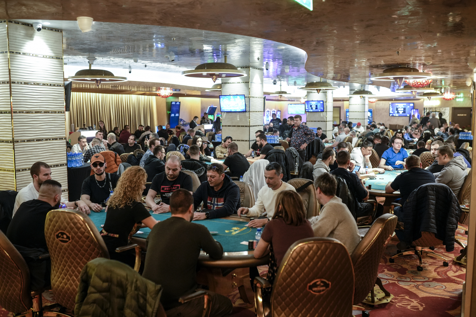 Palms Royale Sofia организира най-големия покер турнир у нас