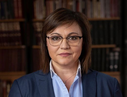 Корнелия Нинова изрази съболезнования към семействата на загиналите в Гърция