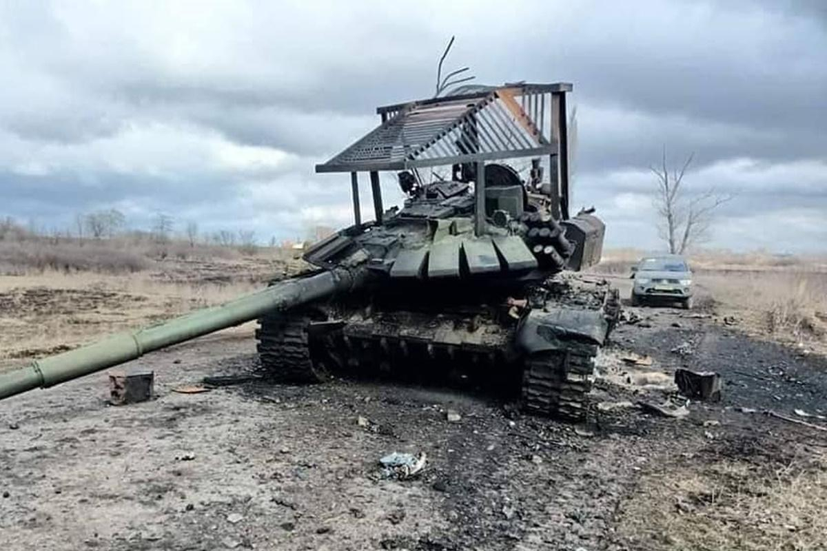 NYT: Русия загуби най-голямата танкова битка във войната край Угледар, причината е, че... 