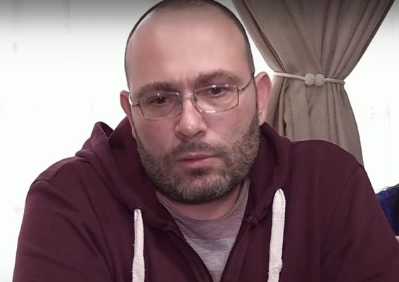 Мъж намушка съседа си и жена му в Поморие, кучето им лаело ВИДЕО