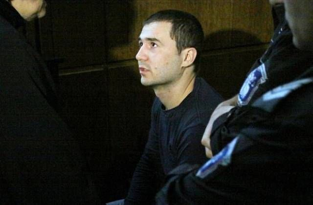 Извънредно: Задържаха касапина, убил двама пред дискотека "Соло", след 13 години в бягство