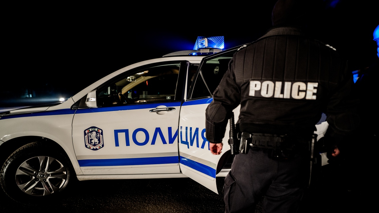 Разгонен юноша набара кака да го отрака в Русе, но после баща ѝ ... 