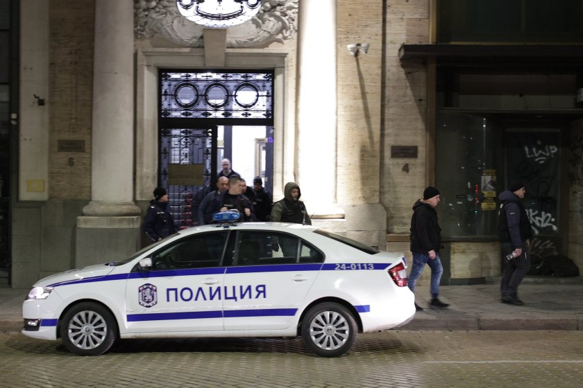Стана ясно за каква принуда е бил арестуван снощи известният бизнесмен Велико Желев ВИДЕО