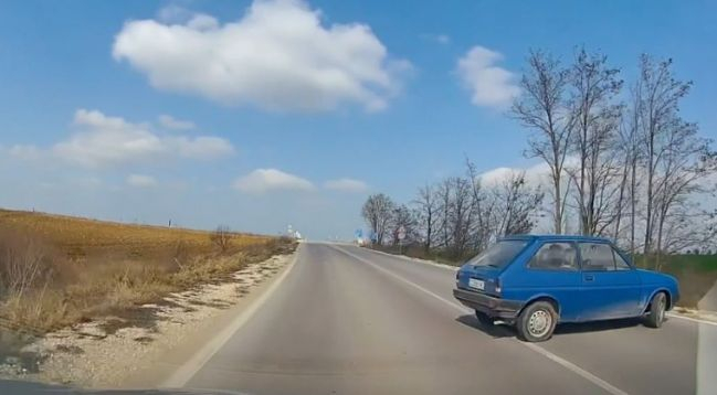 Шофьор показа колега в нарушение, разпънаха го на кръст ВИДЕО 