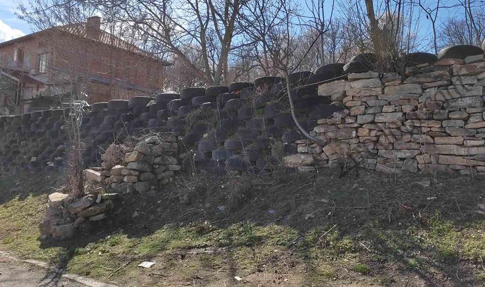 Истинска иновация в Родопите - вижте какво сътвориха от стари гуми