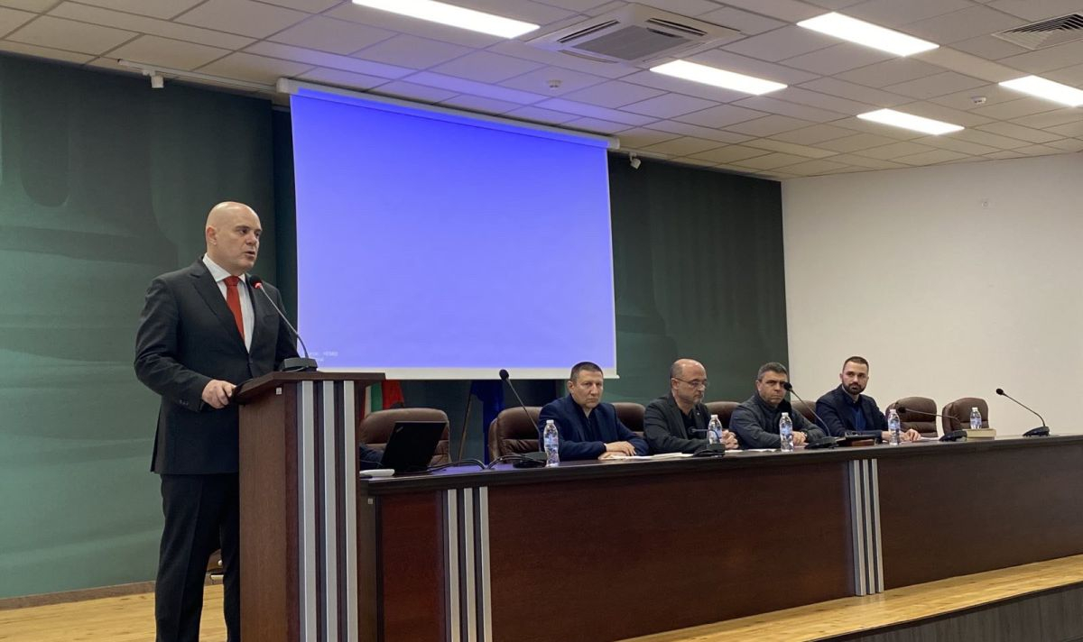 Създава се общо звено между прокуратурата и ДАНС за изборите на 2 април