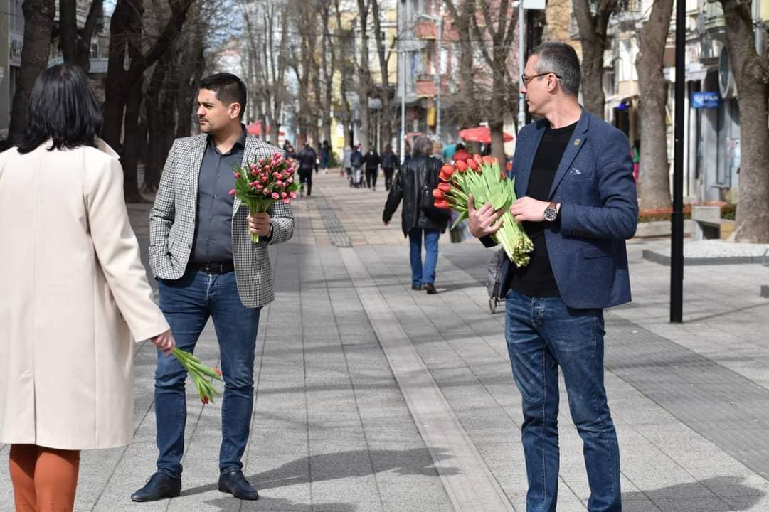 Жител на Плевен възмутено за Радостин Василев: Такава пародия не вярвах, че може да съществува СНИМКИ