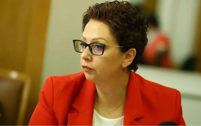 Новото острие на ДБ Людмила Илиева с епични гафове