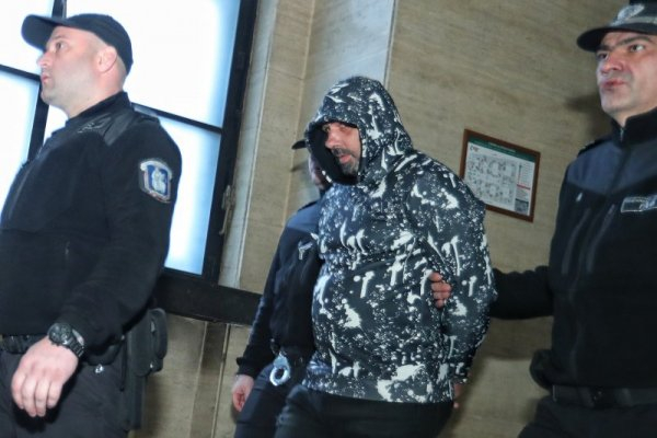 Тежък удар за бившия граничар, обвинен за смъртта на мигрантите край Локорско 