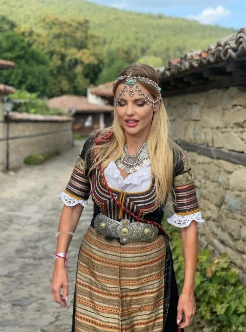 5 години след внезапната смърт на бизнесмена Стефан Шарлопов, какво се случва с вдовицата му СНИМКИ