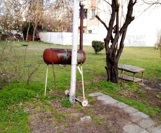 Пълно безумие! Какво прави този пловдивчанин със стар бойлер?