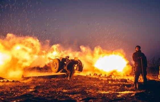 Киев готви нов удар по Кримския мост, ЧВК "Вагнер" завзе по-голямата част от Бахмут КАРТА