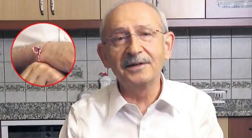 Лидерът на опозицията в Турция закичи мартеница ВИДЕО