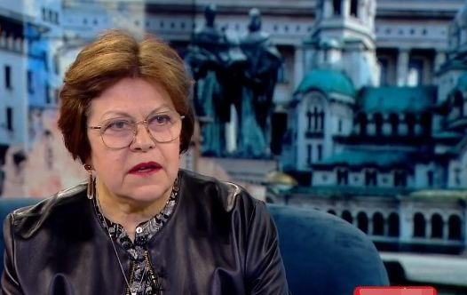 Не се стърпя: Татяна Дончева се облече като Нинова и Борисов СНИМКИ