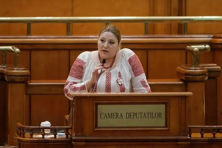 Киев заплаши със смърт румънската сенаторка, внесла проектозакон за анексирането на редица райони от Украйна