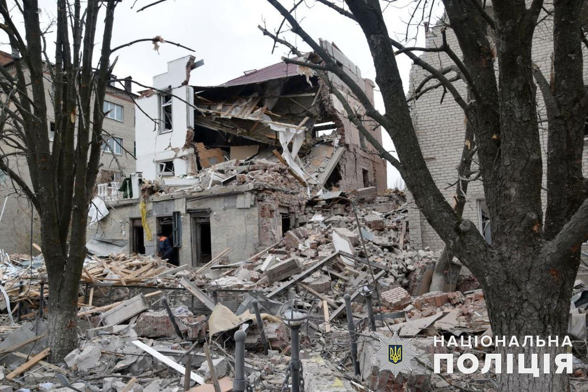 Киев съобщи за мощен ракетен удар по Славянск и призна за унижожен важен обект с много украински военни 