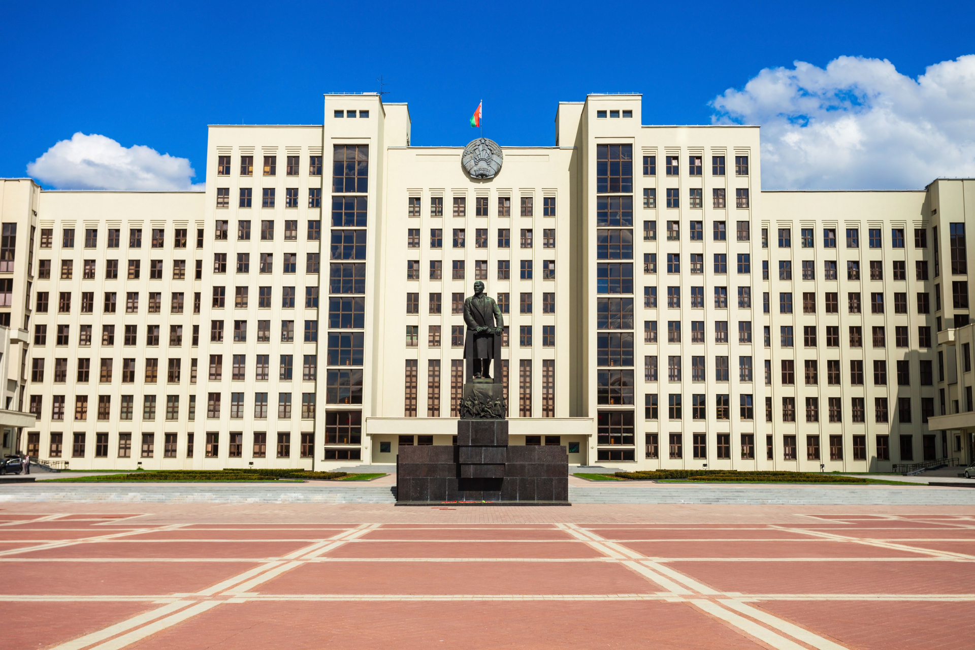 Минск каза защо позволи руски ядрени оръжия на своя територия 