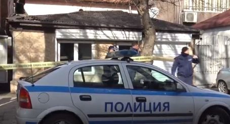Във "Факултета" почерня от полиция 