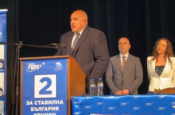 Борисов огласи какво му е писала притеснената Нинова преди дни, а медиите на олигарха Прокопиев направили... БЛИЦ TV