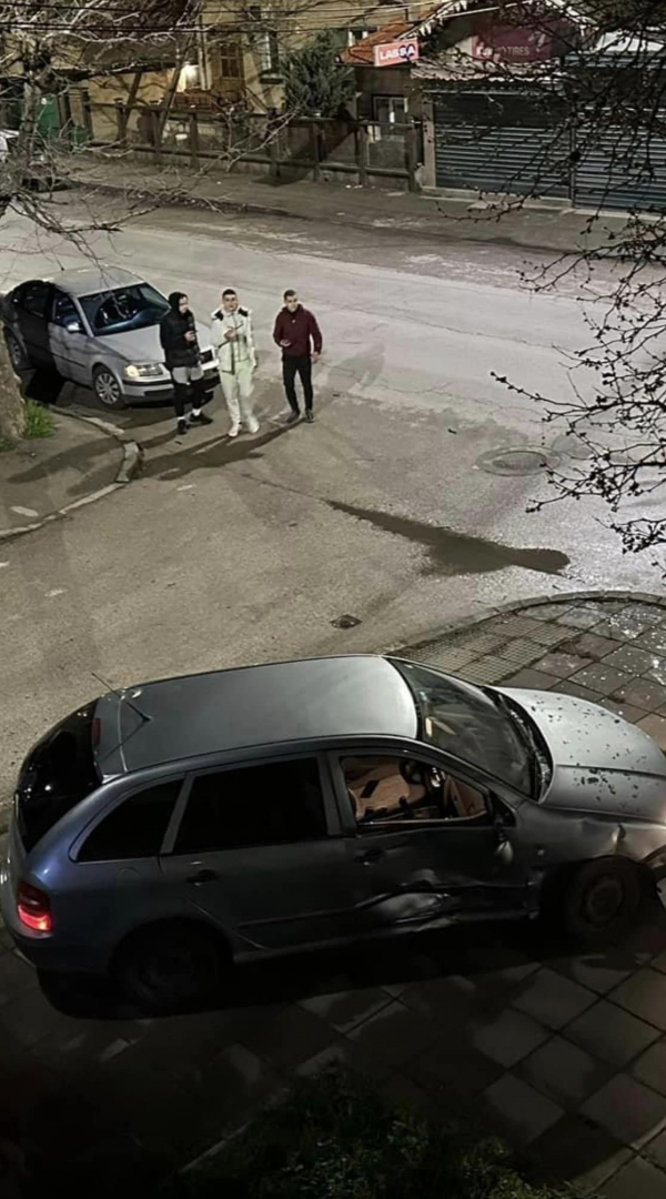 Дрифт завърши с писъци и плач в Плевен СНИМКИ