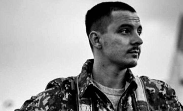 Елитни украински военни пилоти загинаха във въздушни битки СНИМКИ