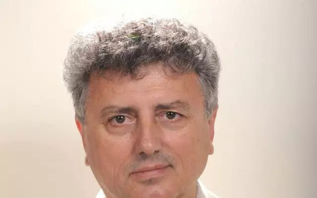 Костадинов върви по стъпките на Волен Сидеров